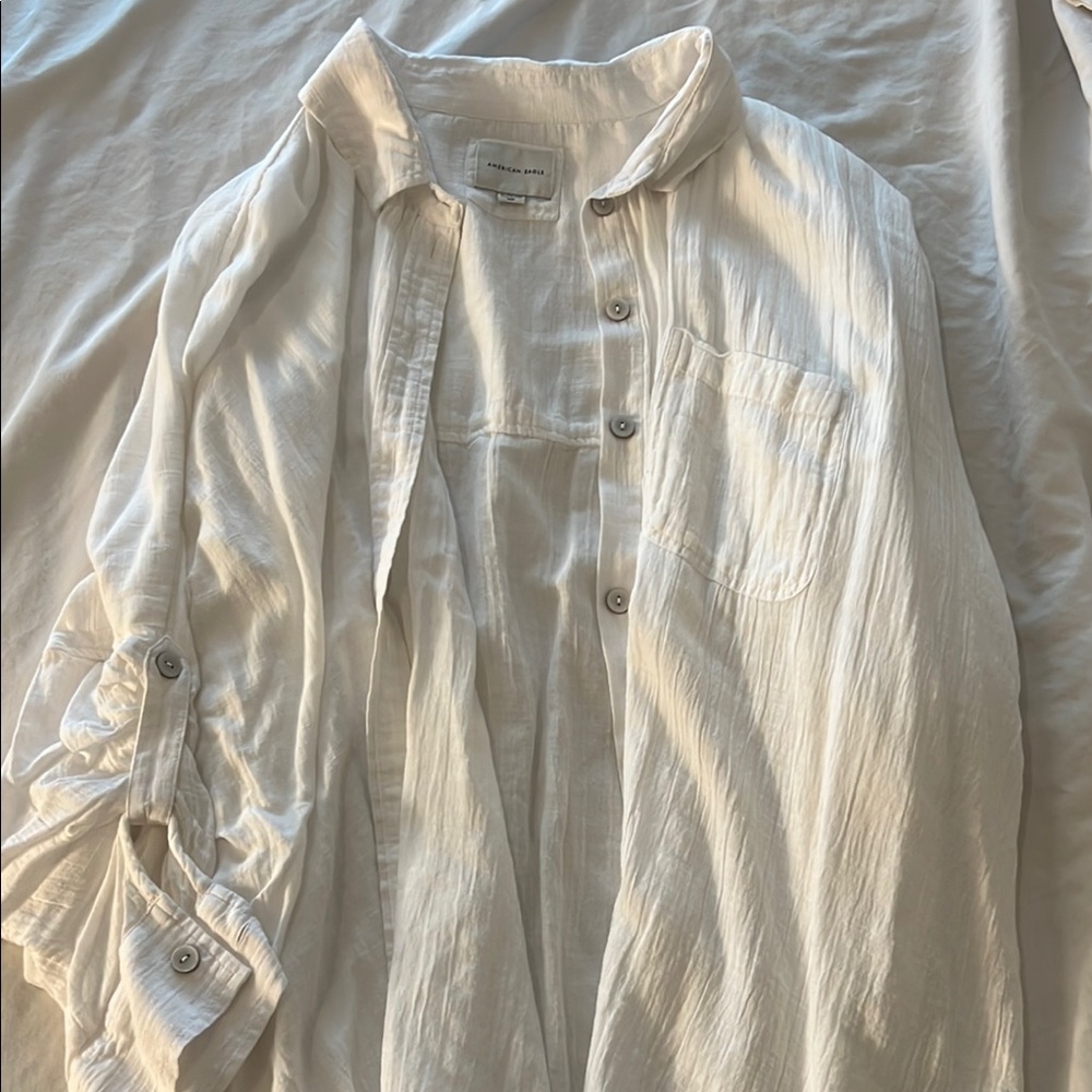 American Eagle Outfitters White Casual Button Down Shirt